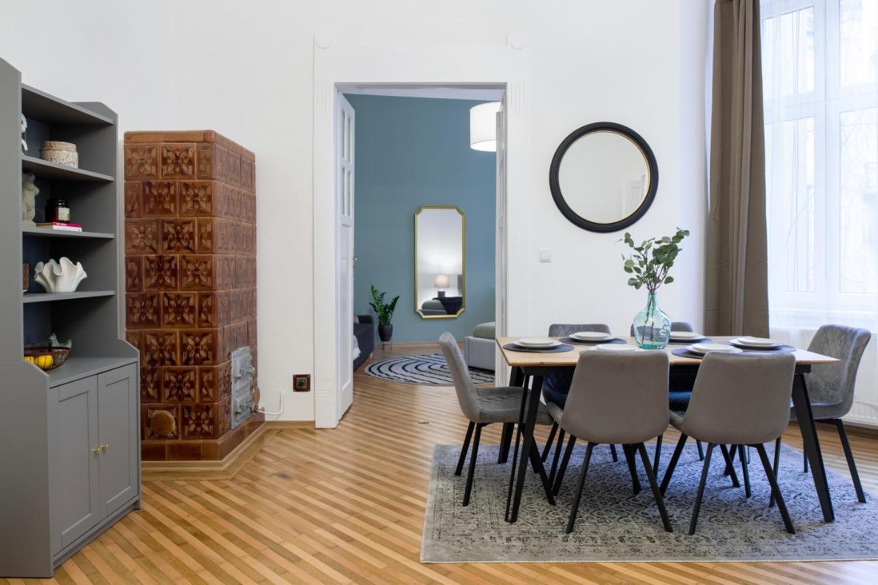 Wawelove Pilsudskiego - 3 Bedroom Apt. With Balcony And Free Parking! Krakau Exterior foto